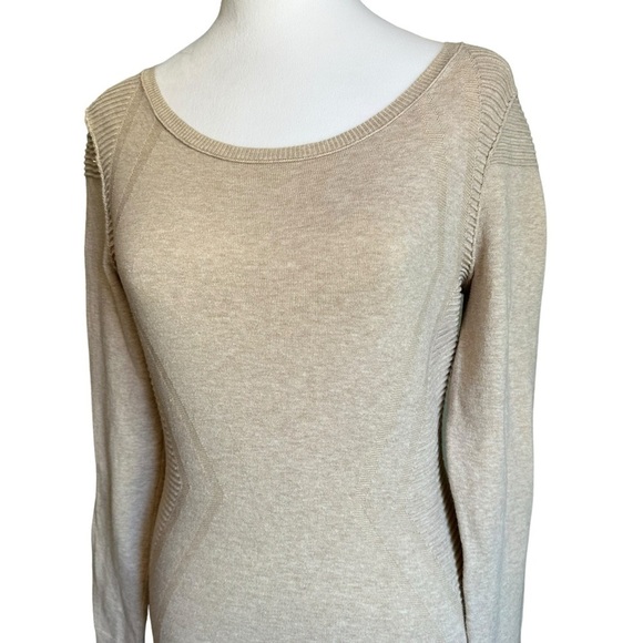 Victoria Secret Long Sleeve Sweater Dress Size S/P - Picture 7 of 17